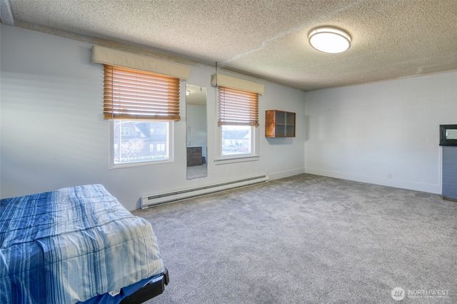 620 6th Street, Hoquiam, WA 98550