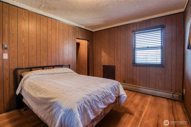 620 6th Street, Hoquiam, WA 98550