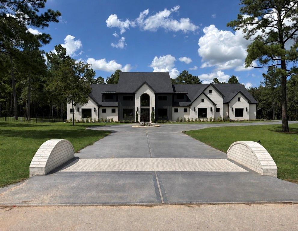 25088 Seguin Trail, Montgomery, TX 77316