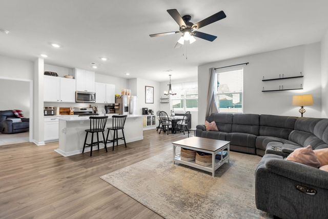 2236 Tate Farm Ln, White House, TN 37188