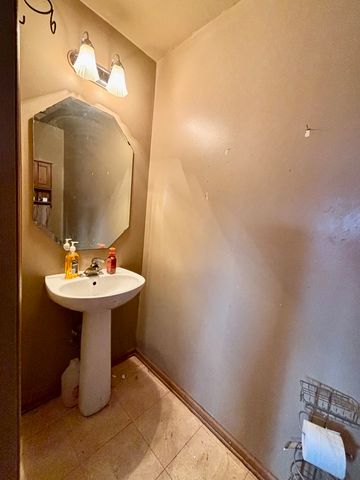 2419 Fairfield Trail, Belvidere, IL 61008