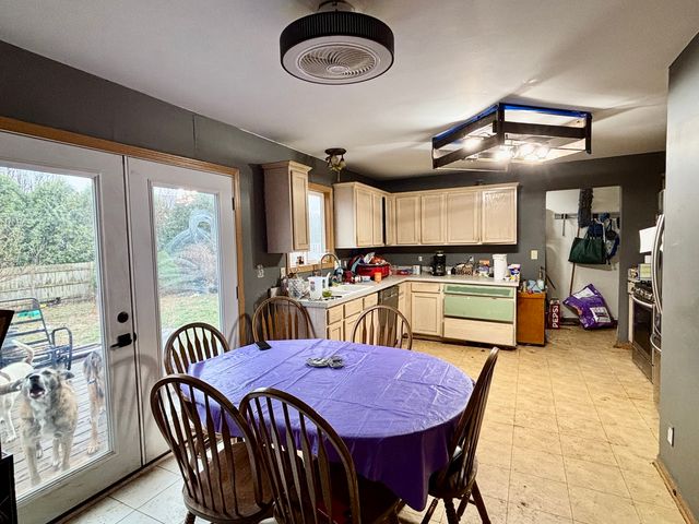 2419 Fairfield Trail, Belvidere, IL 61008