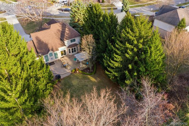 56891 Aberdeen Drive, Shelby Charter Township, MI 48316