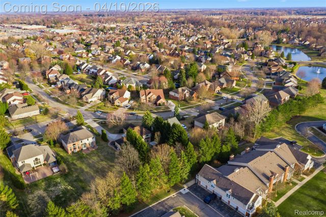 56891 Aberdeen Drive, Shelby Charter Township, MI 48316