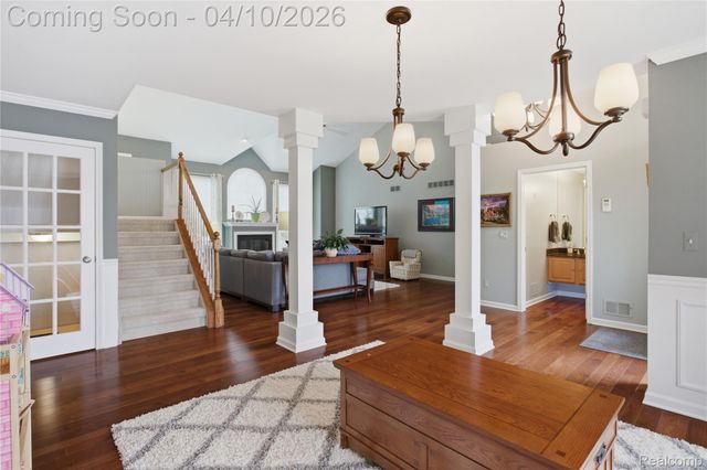 56891 Aberdeen Drive, Shelby Charter Township, MI 48316