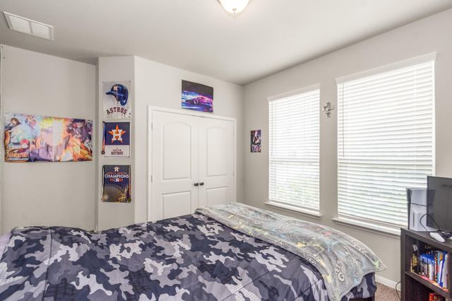 1869 Kenley Way, Alvin, TX 77511