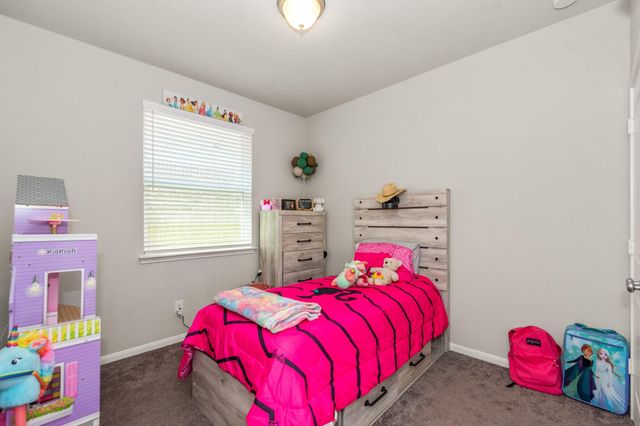 1869 Kenley Way, Alvin, TX 77511