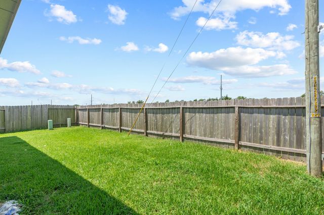 1869 Kenley Way, Alvin, TX 77511