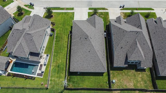 1869 Kenley Way, Alvin, TX 77511