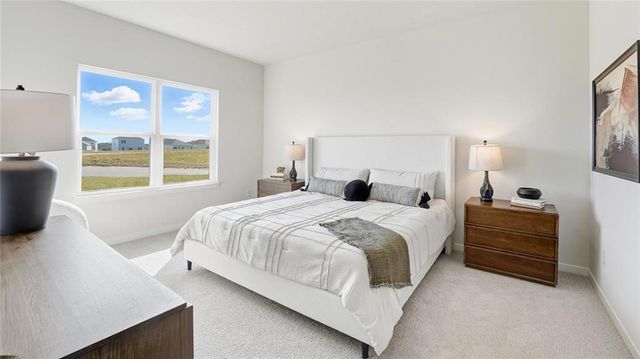 19751 W 201st Street, Spring Hill, KS 66083