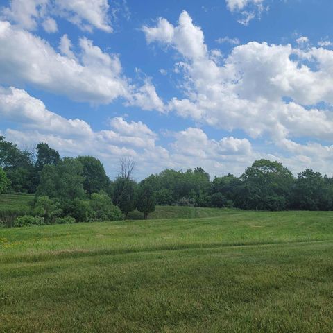 2097 WILLOW POND WAY, Grafton, WI 53024