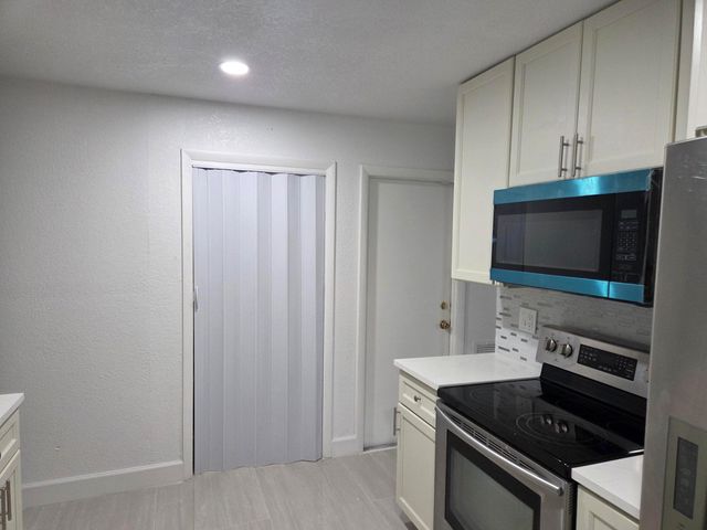 6970 NW 17th Court, Margate, FL 33063