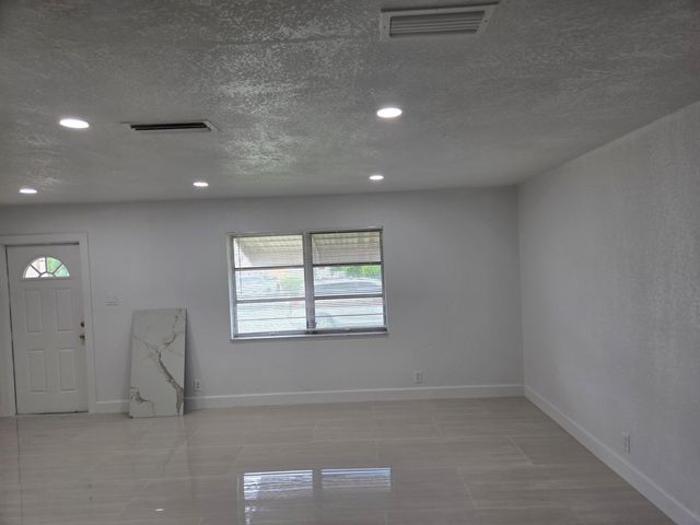 6970 NW 17th Court, Margate, FL 33063
