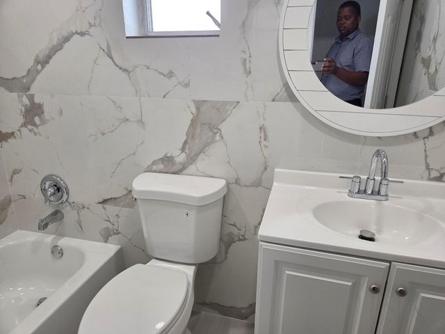 6970 NW 17th Court, Margate, FL 33063