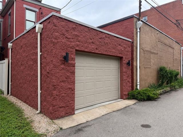 1218 Brighton Road, Central North Side, PA 15233