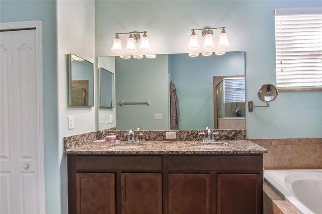 12423 BALLENTRAE FOREST DRIVE, Riverview, FL 33579