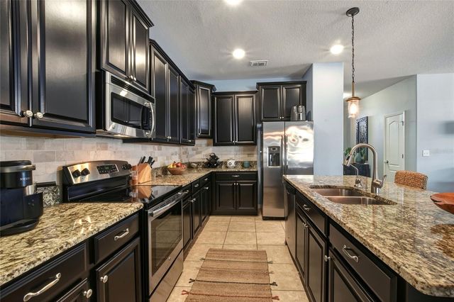 12423 BALLENTRAE FOREST DRIVE, Riverview, FL 33579