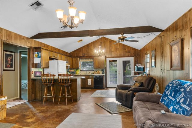 32 Quail Drive, Mead, OK 74701