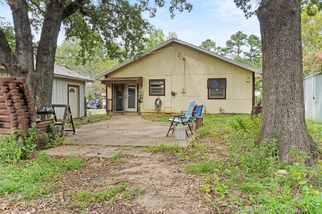 32 Quail Drive, Mead, OK 74701