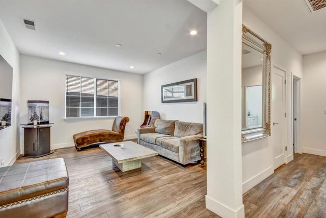 1225 Michael Bo Lane, Gilroy, CA 95020