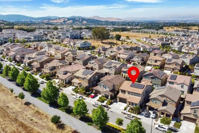 1225 Michael Bo Lane, Gilroy, CA 95020