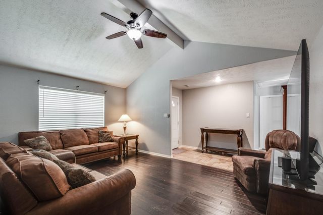 16330 Many Trees Lane, Conroe, TX 77302