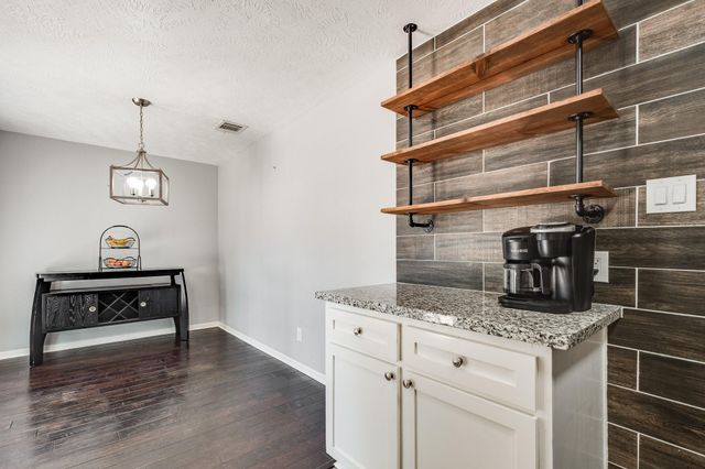 16330 Many Trees Lane, Conroe, TX 77302