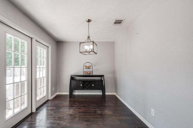 16330 Many Trees Lane, Conroe, TX 77302