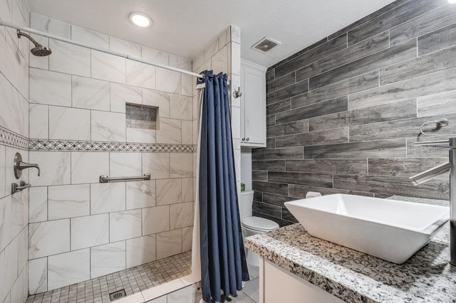 16330 Many Trees Lane, Conroe, TX 77302