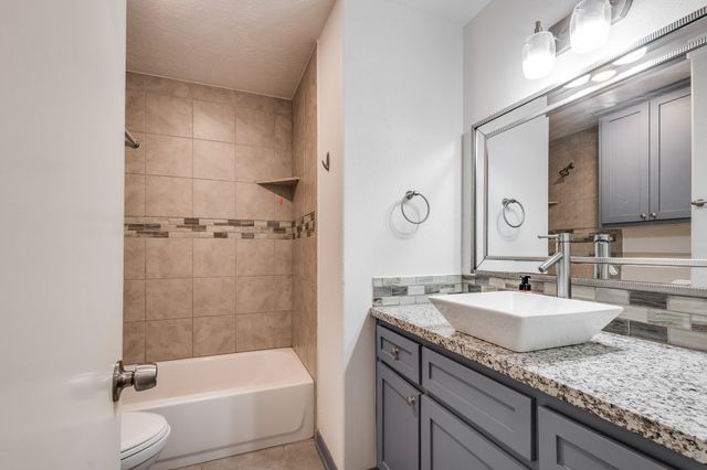 16330 Many Trees Lane, Conroe, TX 77302
