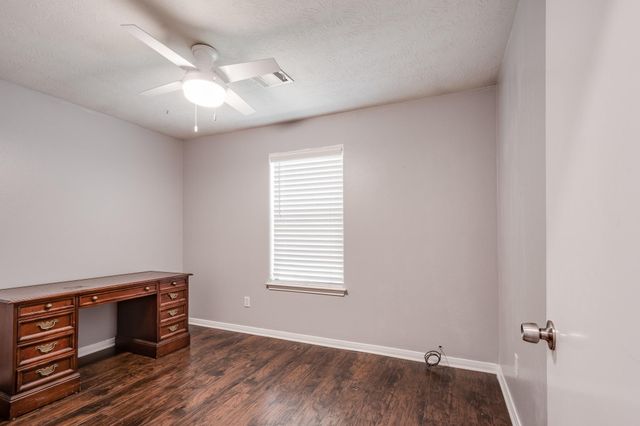 16330 Many Trees Lane, Conroe, TX 77302