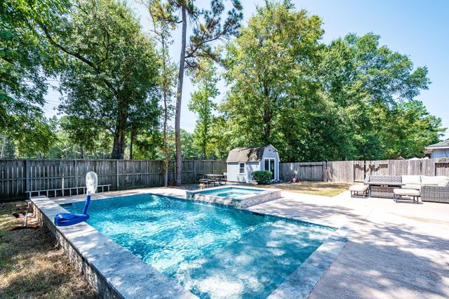 16330 Many Trees Lane, Conroe, TX 77302