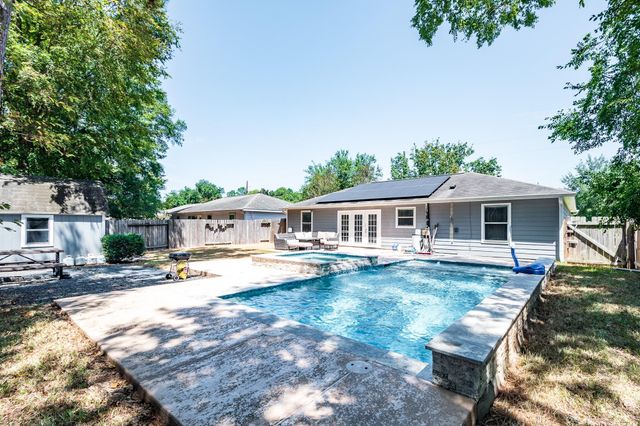 16330 Many Trees Lane, Conroe, TX 77302
