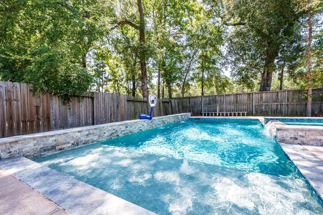 16330 Many Trees Lane, Conroe, TX 77302