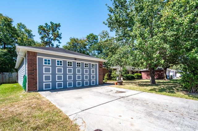 16330 Many Trees Lane, Conroe, TX 77302
