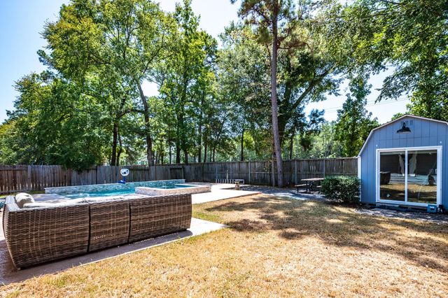 16330 Many Trees Lane, Conroe, TX 77302