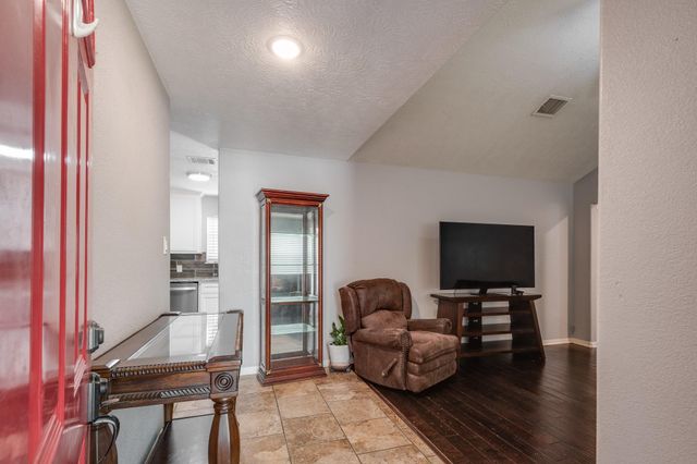 16330 Many Trees Lane, Conroe, TX 77302