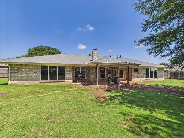 2906 CROMWELL AVENUE, Wichita Falls, TX 76309