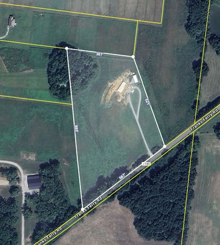 4956 Franks Ferry Rd, Sparta, TN 38583