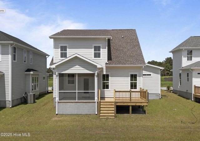 317 Taylorwood Drive, Beaufort, NC 28516