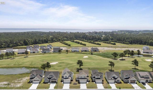 317 Taylorwood Drive, Beaufort, NC 28516