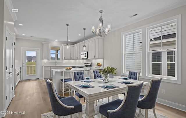 317 Taylorwood Drive, Beaufort, NC 28516