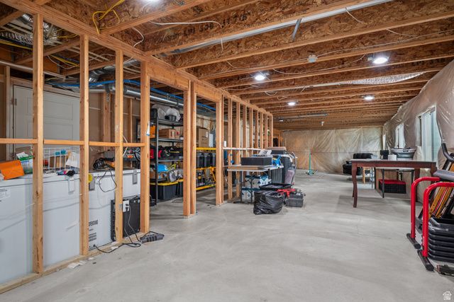 2319 E PURPLE SAGE DR, Spanish Fork, UT 84660