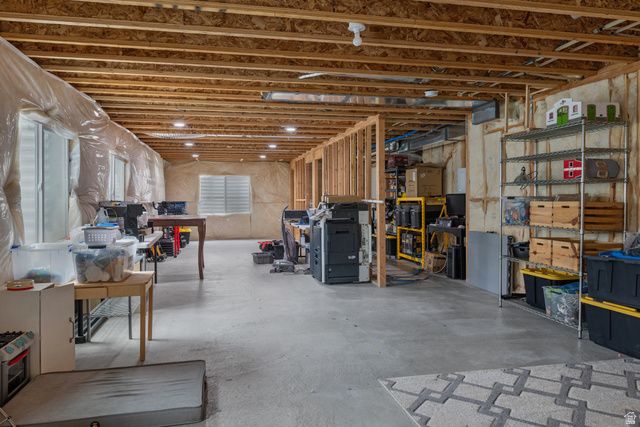 2319 E PURPLE SAGE DR, Spanish Fork, UT 84660