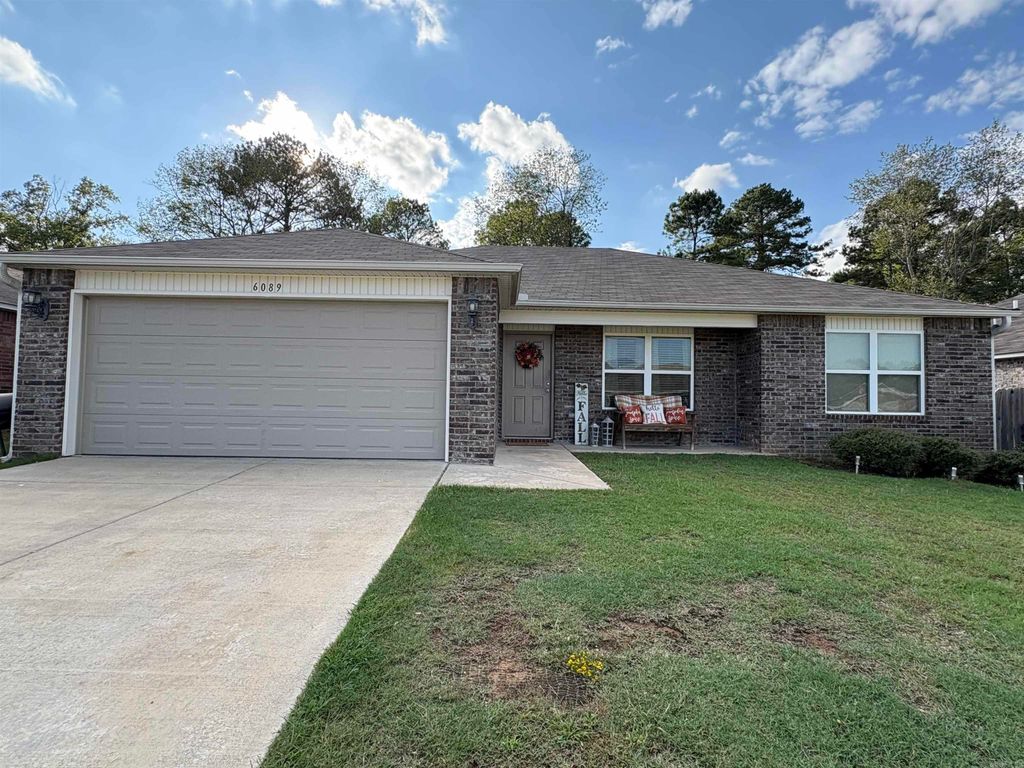 6089 saddle hill, Alexander, AR 72002