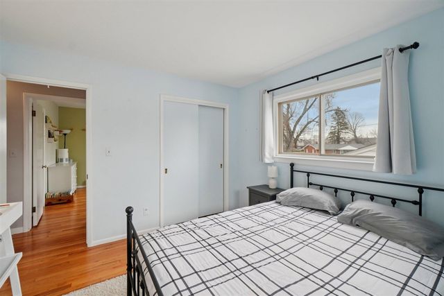 286 Lawson Street, Saline, MI 48176