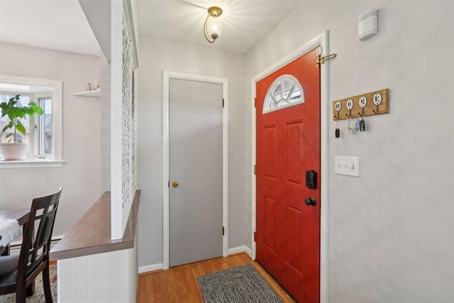 286 Lawson Street, Saline, MI 48176