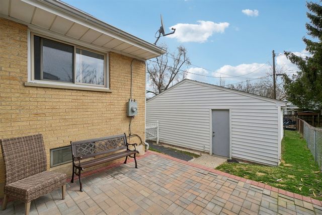 286 Lawson Street, Saline, MI 48176