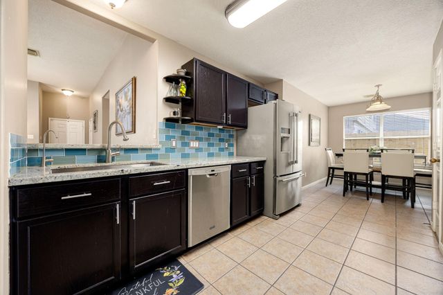 6907 Renata Circle, Houston, TX 77084