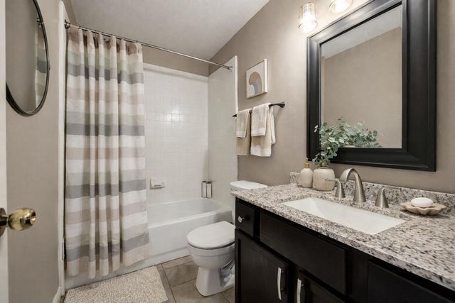 6907 Renata Circle, Houston, TX 77084